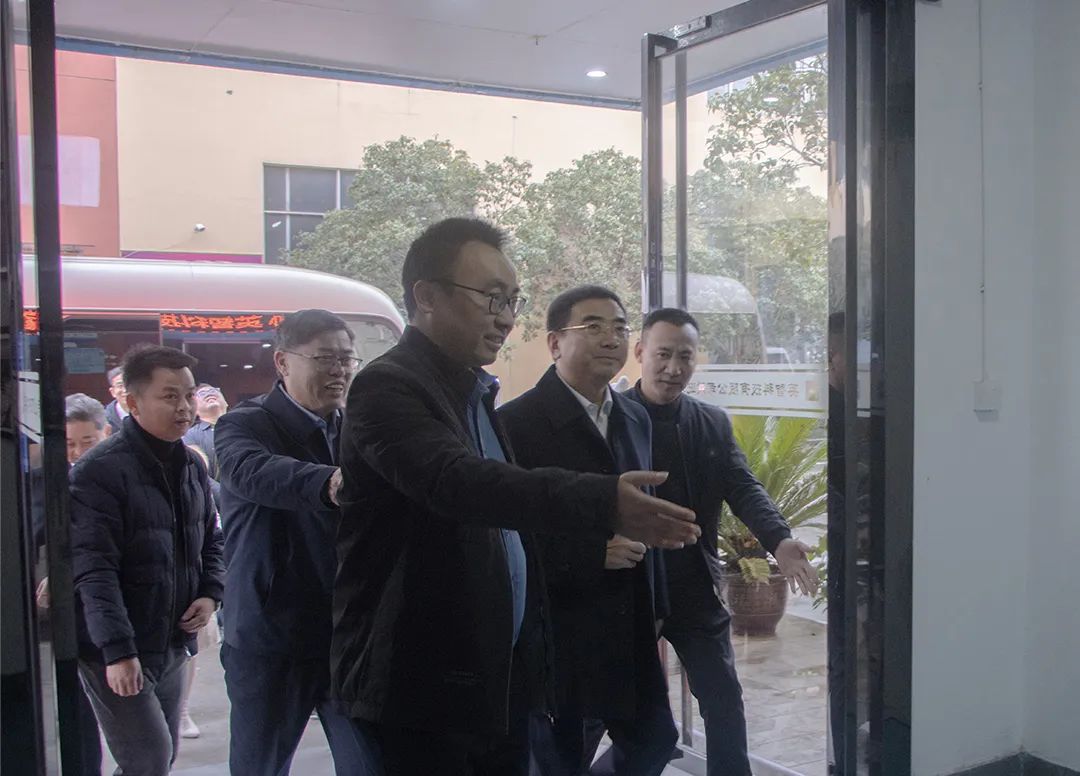 九江市市委副書記、市長蔣文定來英智科技調(diào)研督導“五經(jīng)普”工作！